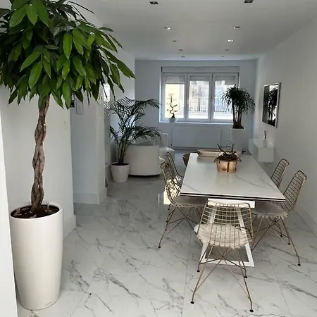 Superbe Maison Bel-Etage Au Coeur De Calais Дом отдыха Кале